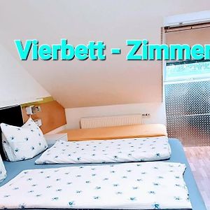 Vierbettzimmer